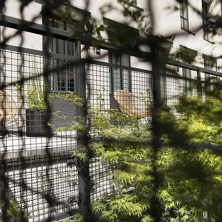 Hotel Les Deux Girafes Paris